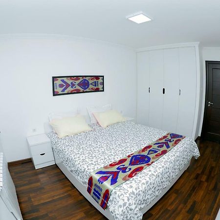 Apartment On Registon Kochasi Samarkand Bagian luar foto