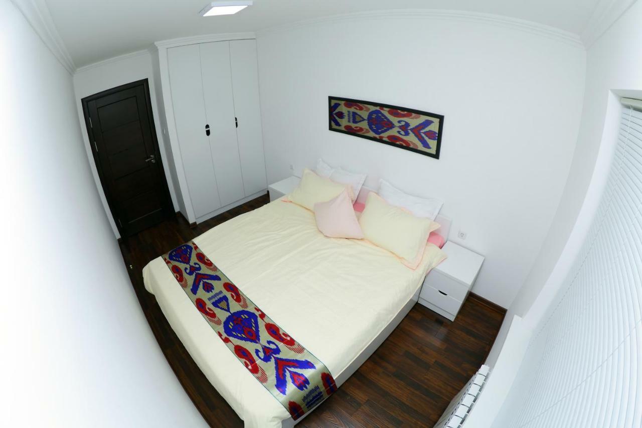 Apartment On Registon Kochasi Samarkand Bagian luar foto